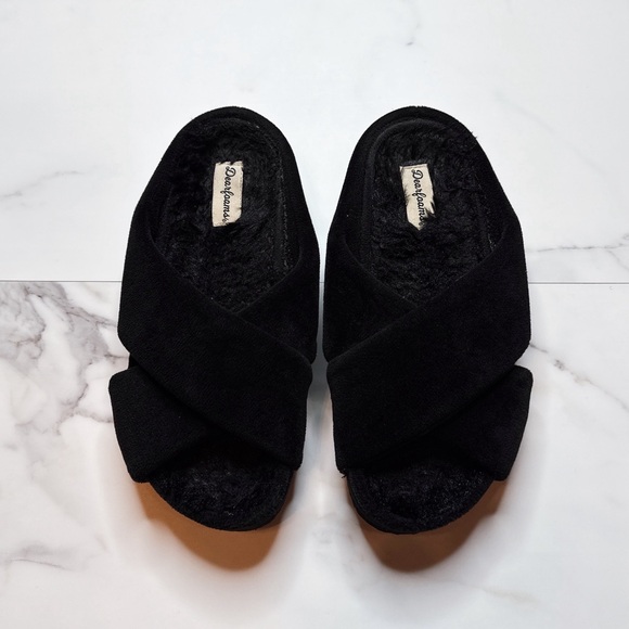 Dearfoams Maeve Velour Crisscross Slippers - Picture 1 of 3